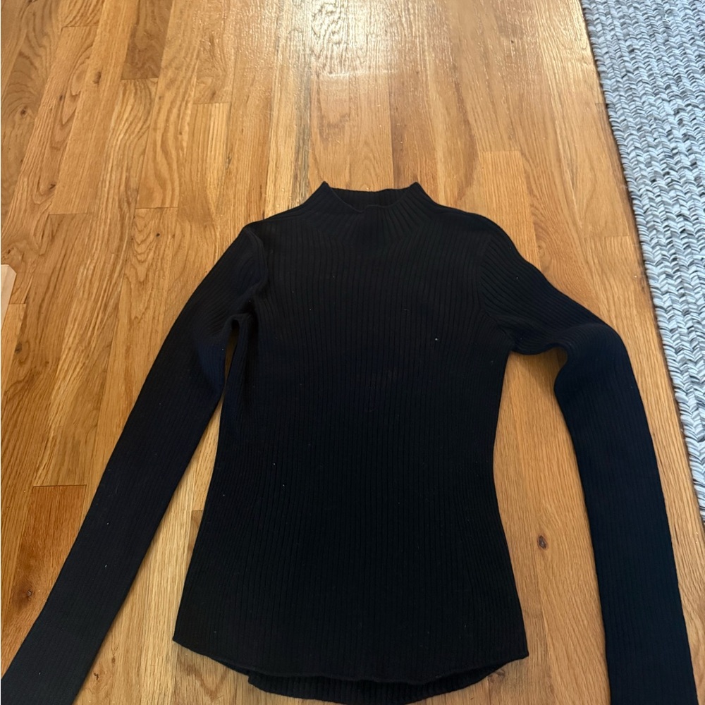 Uniqlo Black Long Sleeve Ribbed Top